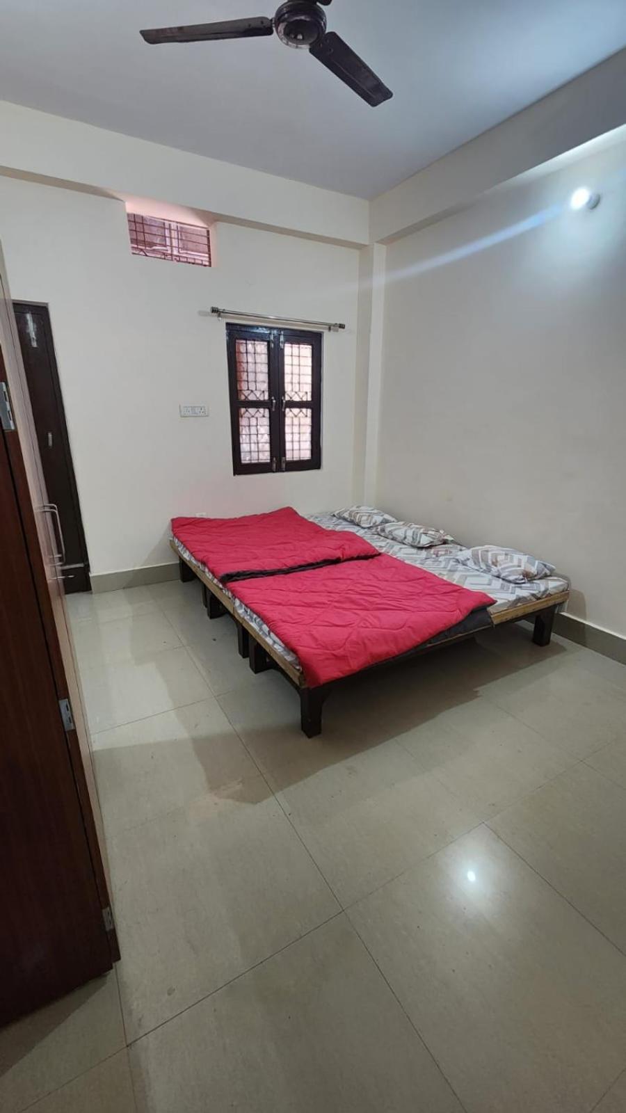 Banaras Gully House 500 Ft From The Ghats Varanasi Eksteriør billede