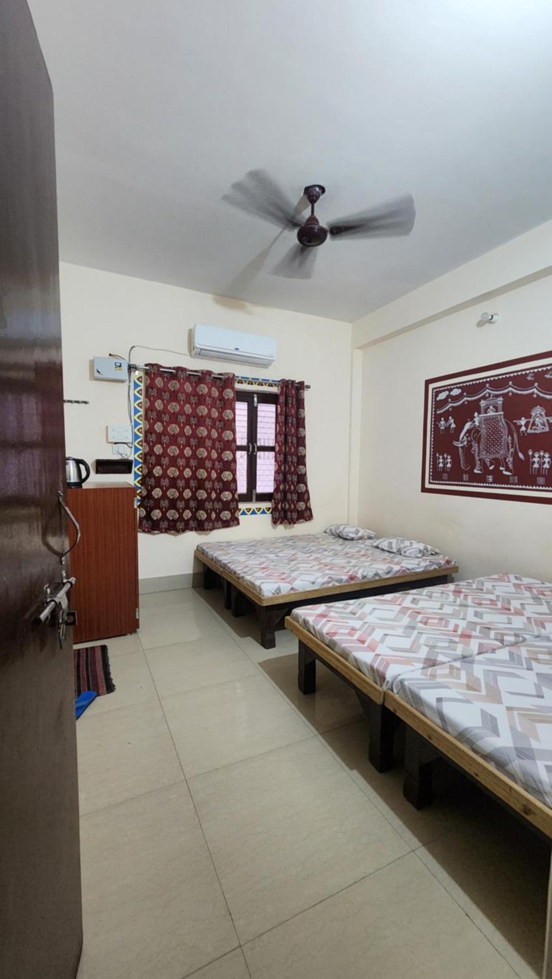 Banaras Gully House 500 Ft From The Ghats Varanasi Eksteriør billede