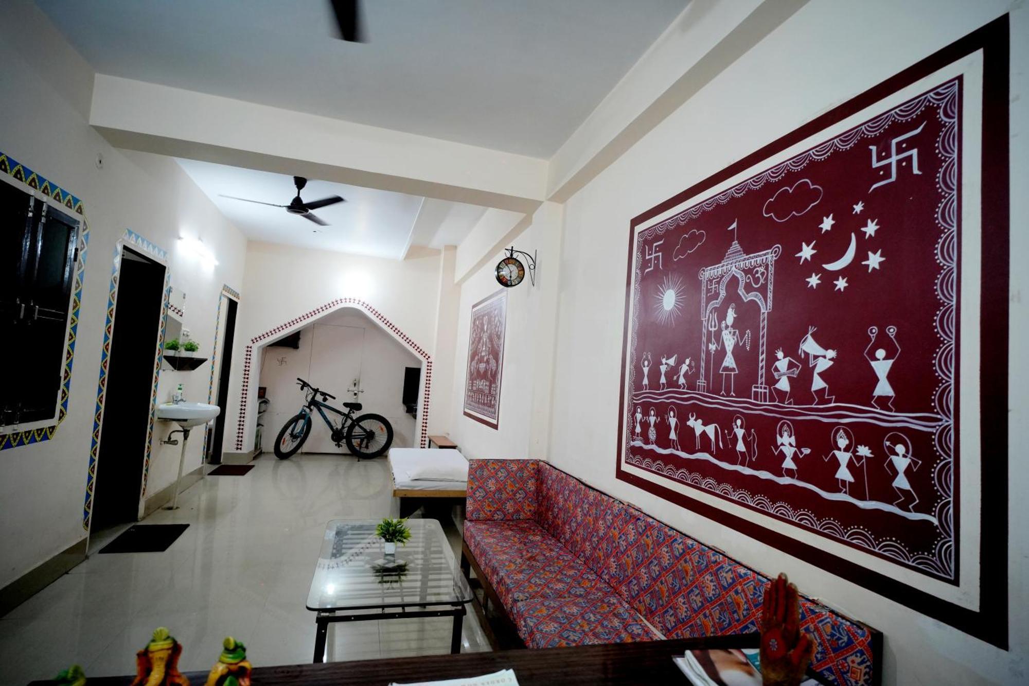 Banaras Gully House 500 Ft From The Ghats Varanasi Eksteriør billede