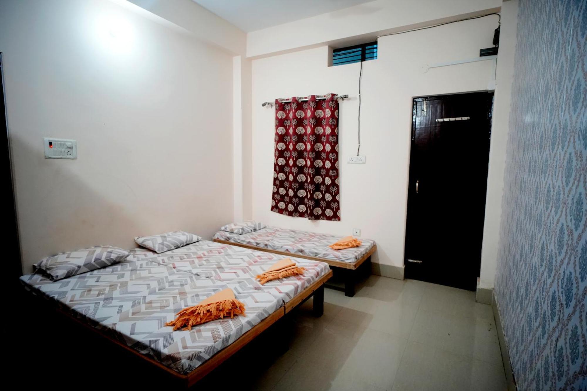 Banaras Gully House 500 Ft From The Ghats Varanasi Eksteriør billede
