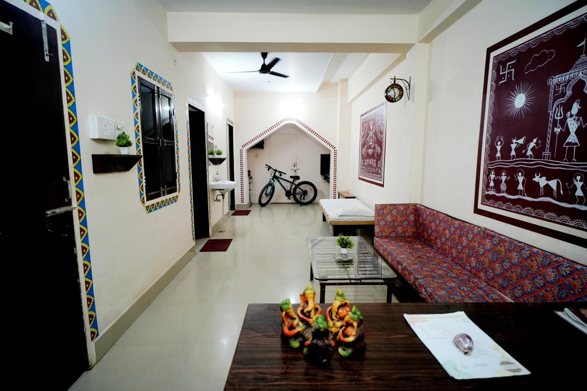 Banaras Gully House 500 Ft From The Ghats Varanasi Eksteriør billede